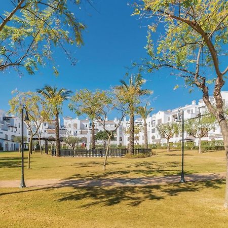 2 Bedroom Amazing Apartment In Roldan Los Tomases Bagian luar foto